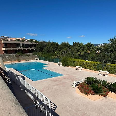 Saint-Tropez - Studio 40 M2 Экстерьер фото